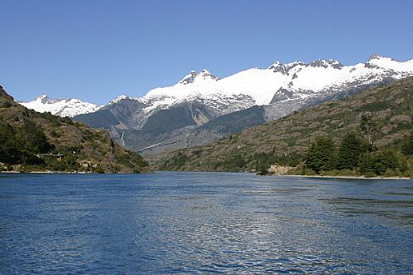 Navegation Bertrand Lake to Cordón Contreras Navegation Bertrand Lake to Cordón Contreras
